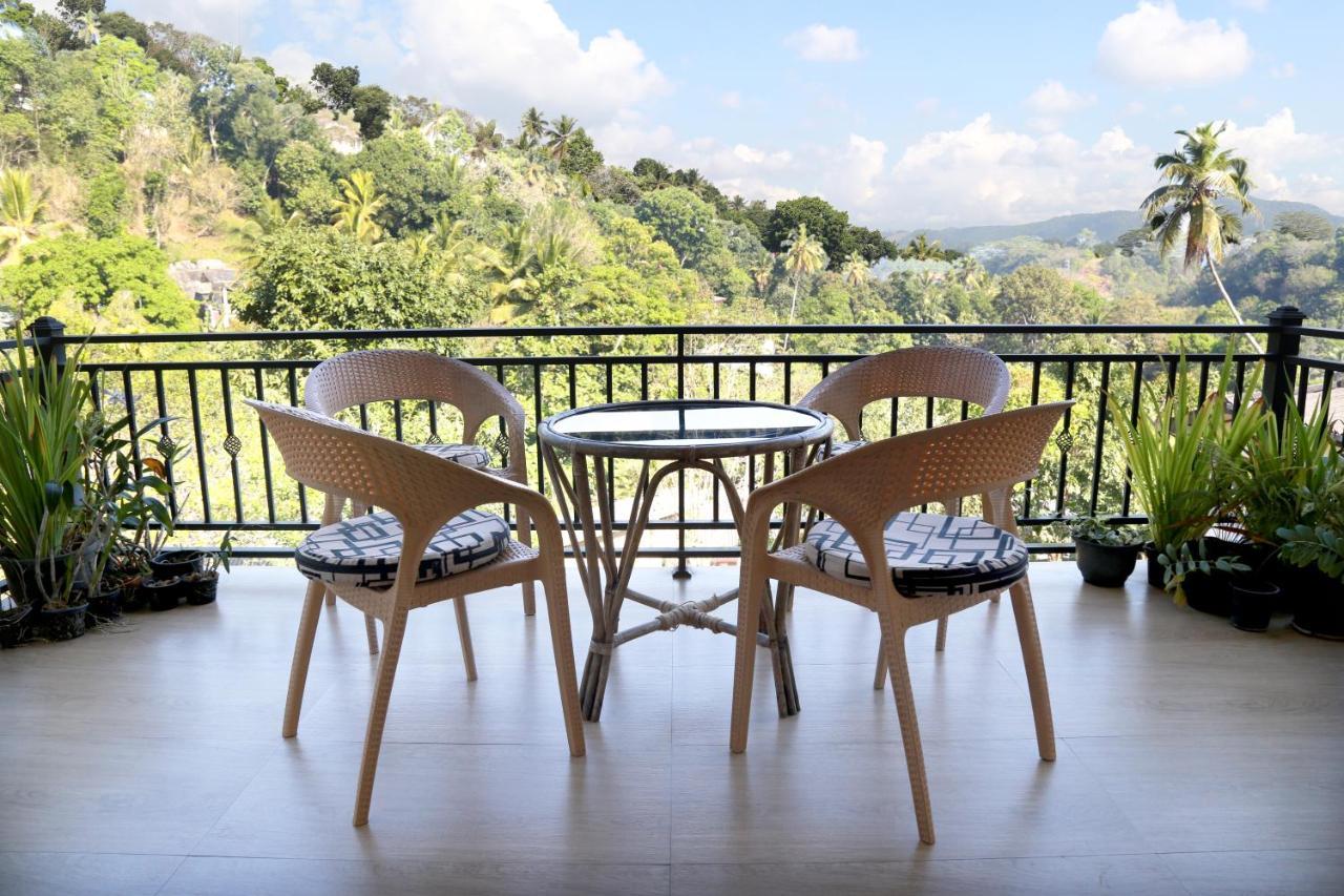 Chathu Holiday Home Κάντι Εξωτερικό φωτογραφία